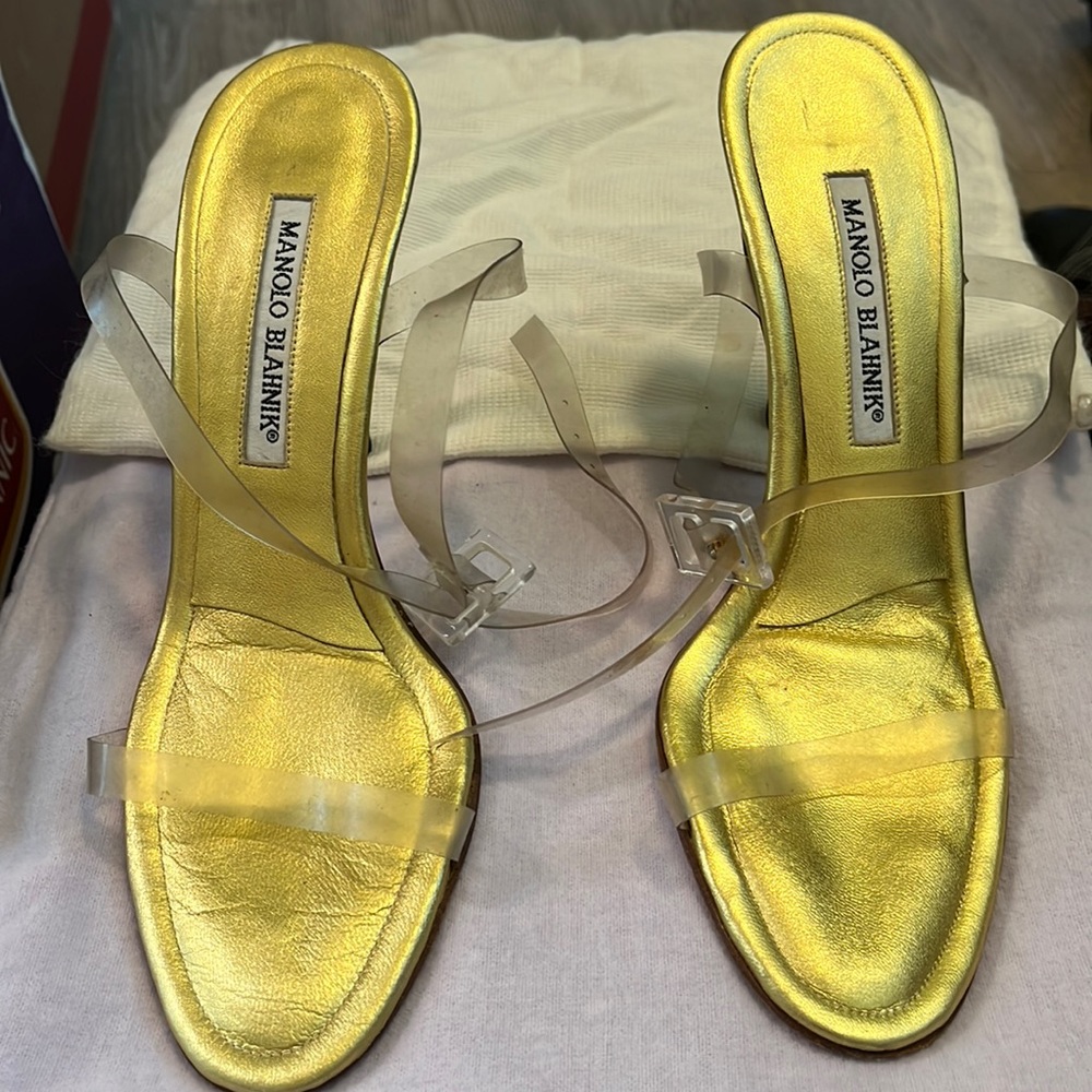 Manolo Blahnik heels - Picture 1 of 8